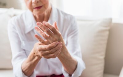 The Symptoms and Treatments of Wrist and Hand Arthritis